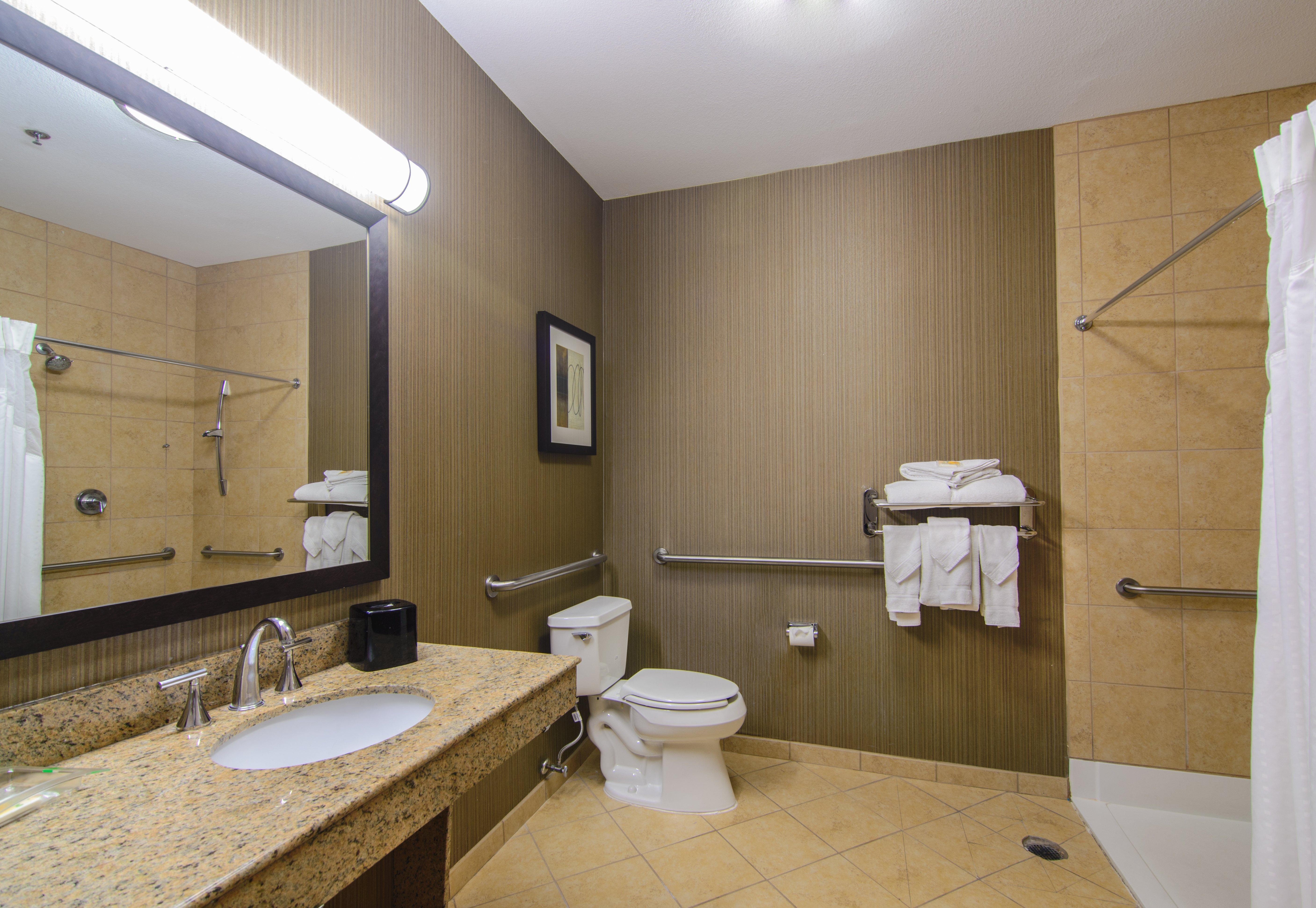 Holiday Inn Arlington Northeast By Ihg Exterior photo